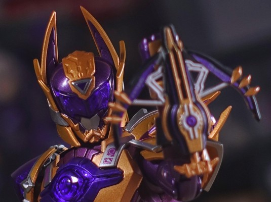 铠甲勇士形刻系列第四作   狼帅