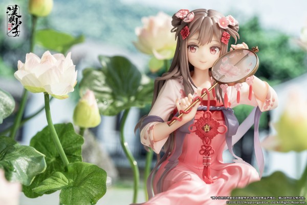 汉服少女 映水芙蓉