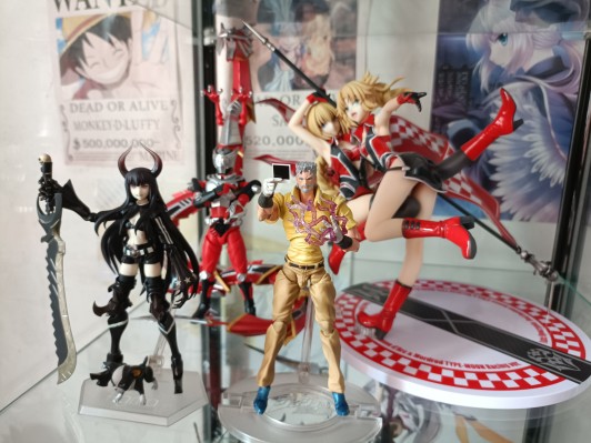 figma BlackGoldSaw 『黑岩射手』より