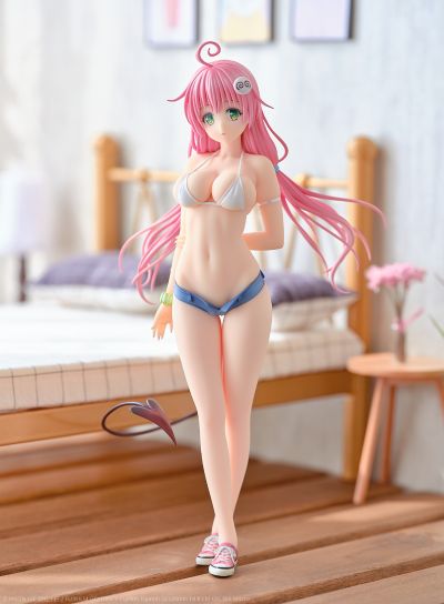 出包王女DARKNESS 菈菈・萨塔琳・戴比路克 泳装版