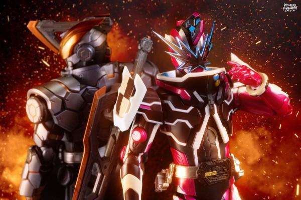 S.H.Figuarts  假面骑士剑闪 汉森纳茨与格蕾泰尔