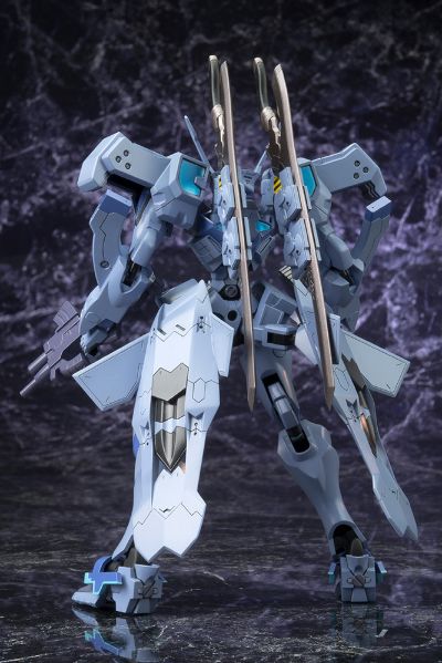 Muv-Luv Alternative 不知火 伊隅女武神型