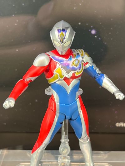 S.H.Figuarts 德凯奥特曼 闪亮型
