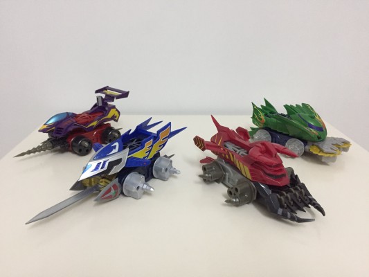 SMP [SHOKUGAN MODELING PROJECT] 激斗战车 第一战-EX1 霹雳神鹰 & 战斗狂牛 & 旋风幻影 套装