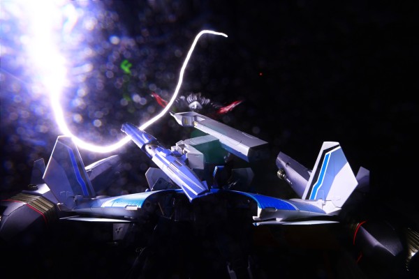 DX超合金  超时空要塞DELTA 绝对LIVE VF-31AX 卡伊洛斯 进阶型(疾风专用机) 专用超级零件套装