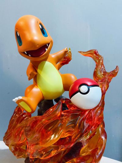宝可梦收藏级雕像 精灵宝可梦 小火龙