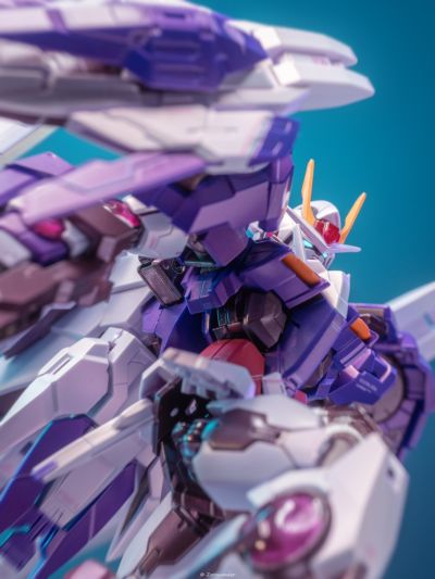 METAL BUILD系列10周年纪念 机动战士高达00  TRANS-AM强化模组 大出力粒子释放状态