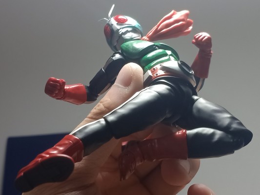 S.H.Figuarts(真骨雕制法) 假面骑士 假面骑士新2号 假面骑士50周年纪念版