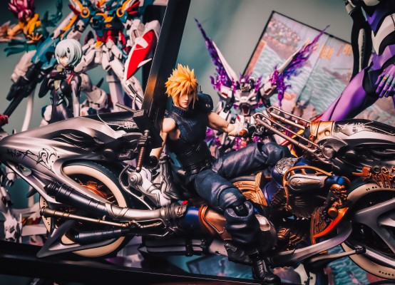 最终幻想XIII(13) PlayArts改 湿婆 可动手办