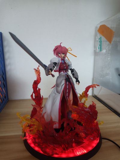 GUTTOKURU人形收藏系列12 魔法少女奈叶StrikerS シグナム Ver.2