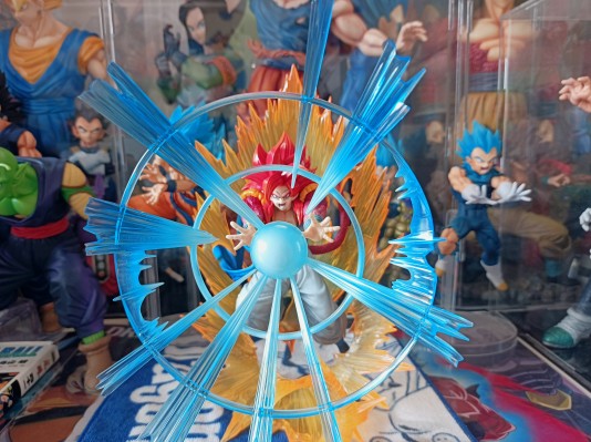 龙珠激斗7周年× FiguartsZERO [超激战] 合作 龙珠GT 悟吉塔 超级赛亚人4 究极全力赛亚人战士