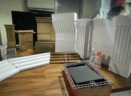 明日方舟 安洁莉娜 前航远歌