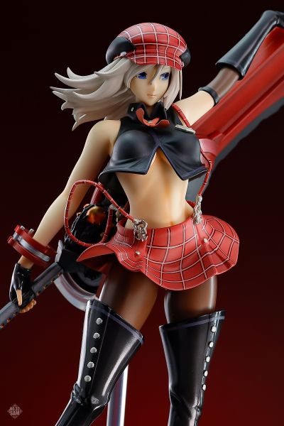 噬神者爆裂  艾莉莎・伊莉妮琪娜・奥美拉