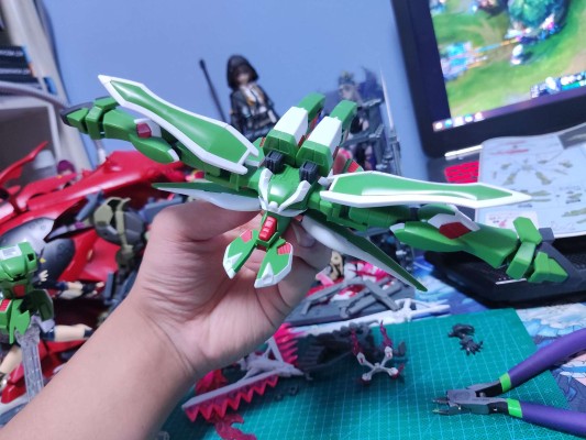 HG 机动战士海盗高达GHOST 幻影高达