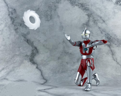 S.H.Figuarts（真骨雕制法）  奥特曼