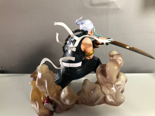 FiguartsZERO 鬼灭之刃 宇髄天元