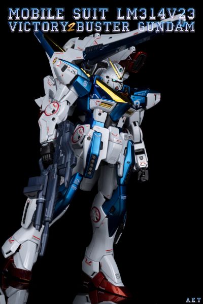 MG  1/100  高达基地限定   V2高达突击爆击型 Ka版  [钛金质感]