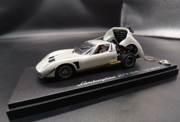 HC14 1/24汽车模型系列 兰博基尼 Jota SVR “1975款”