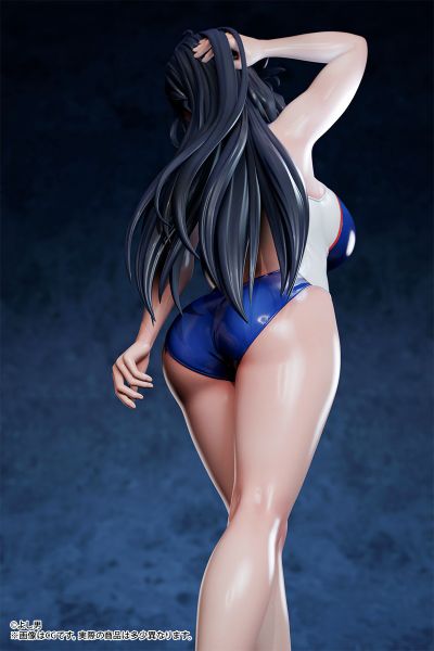 女上司 竞技泳装