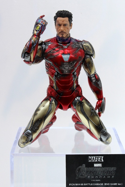 MAFEX 编号195 复仇者联盟4：终局之战 钢铁侠 85号装甲 战损版