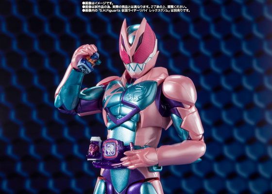 S.H.Figuarts 假面骑士阿基蕾拉 蜂后基因