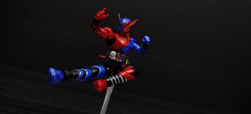 Figure-rise Standard 假面骑士创骑 假面骑士创骑 兔子坦克形态