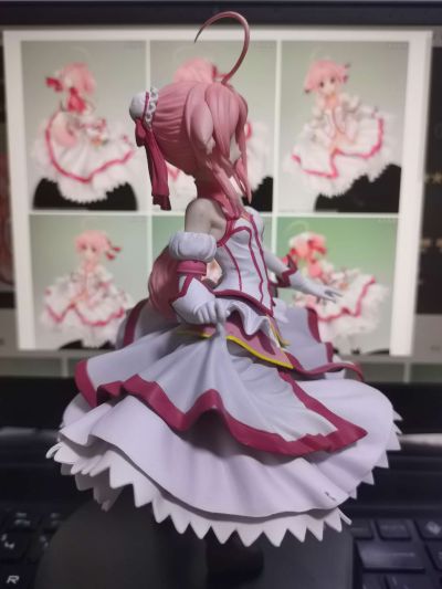 DOG DAYS 	米希奥蕾·F·比斯科迪