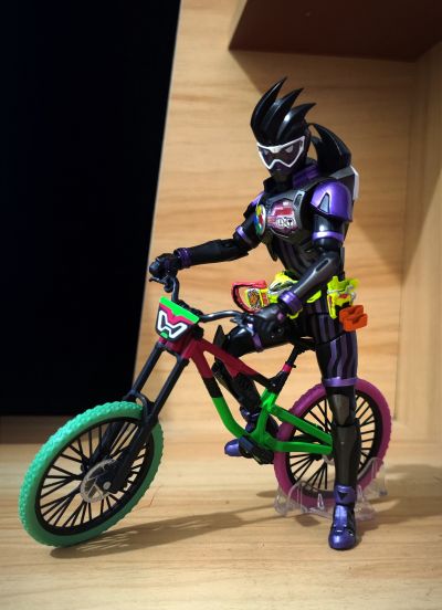 S.H.Figuarts 假面骑士艾克赛德 假面骑士幻梦 动作玩家 等级2