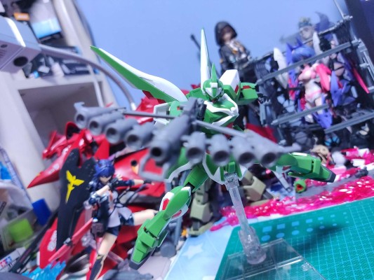 HG 机动战士海盗高达GHOST 幻影高达