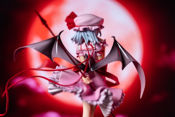 东方Project“永远鲜红的幼月” 蕾米莉亚・斯卡雷特 EX配色