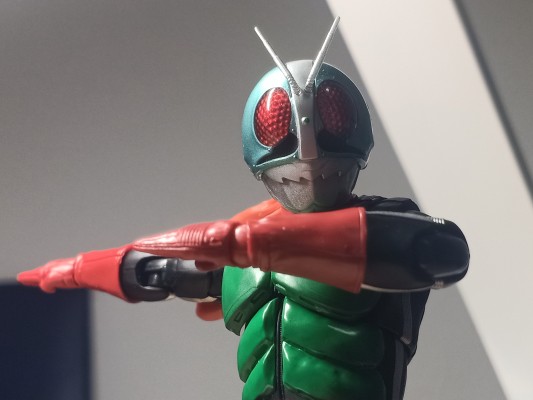 S.H.Figuarts(真骨雕制法) 假面骑士 假面骑士新2号 假面骑士50周年纪念版