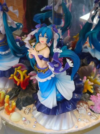 一个老阿宅的6平米间