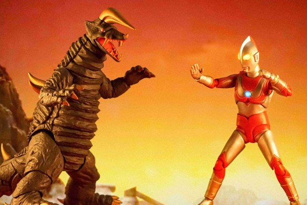 S.H.Figuarts  奥特曼 50周年纪念版