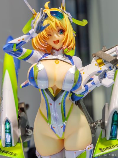 兔女郎服装计划 索菲亚· F· 希琳