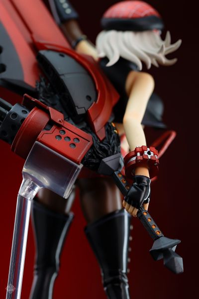 噬神者爆裂  艾莉莎・伊莉妮琪娜・奥美拉