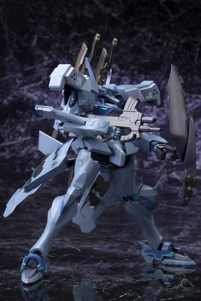 Muv-Luv Alternative 不知火 伊隅女武神型