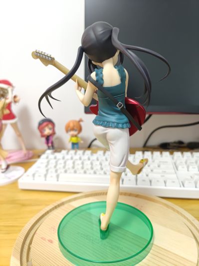 轻音少女！ 中野梓