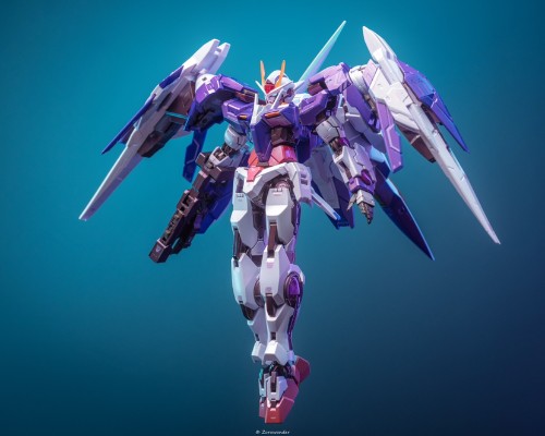 METAL BUILD系列10周年纪念 机动战士高达00  TRANS-AM强化模组 大出力粒子释放状态