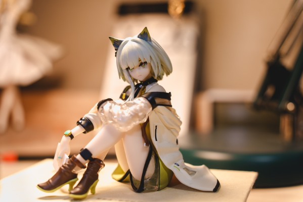 压泡面手办 明日方舟 凯尔希