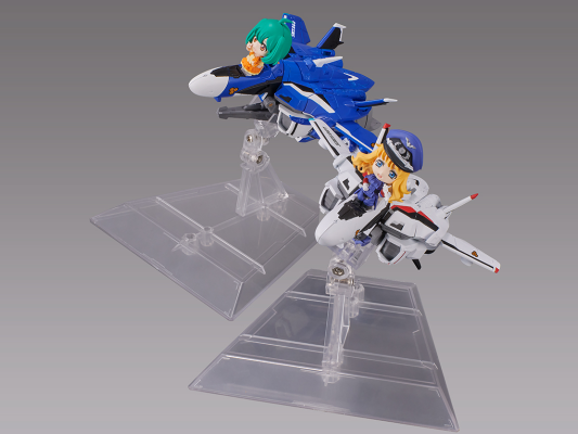 TINY SESSION 超时空要塞F VF-25F 弥赛亚女武神(米歇尔专用) 与兰花