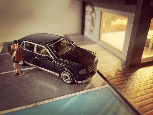 Tomica Limited Vintage NEO LV-N183a Gloria Gran Turismo Ultima (Gray)