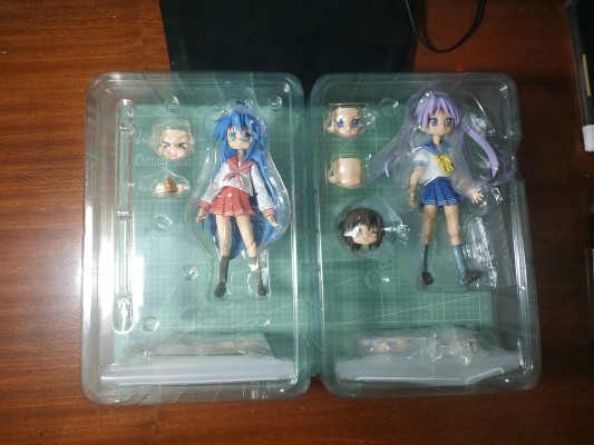 figma#047 幸运星 动画版 柊镜 夏季校服