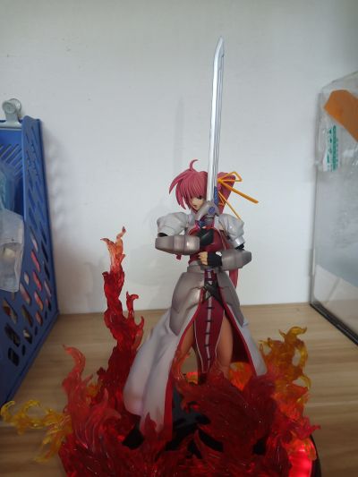 GUTTOKURU人形收藏系列12 魔法少女奈叶StrikerS シグナム Ver.2