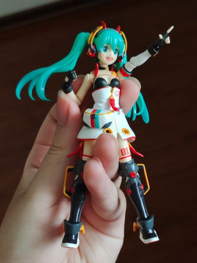 figma#SP-130 Good Smile Racing 初音未来 Racing 2020 Ver.