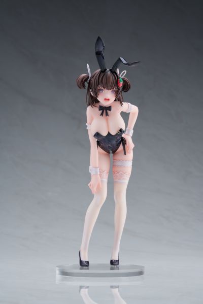 美山秋子 兔女郎 STD