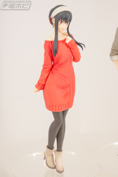 PM   间谍过家家 动画版 约尔·福杰（便装）