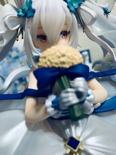 碧蓝航线 拉菲 白兔与誓约