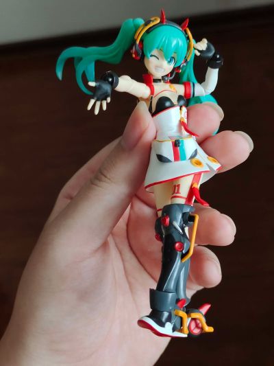 figma#SP-130 Good Smile Racing 初音未来 Racing 2020 Ver.