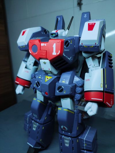 DX超合金 超时空要塞 VF-1J 装甲女武神(一条辉专用机)