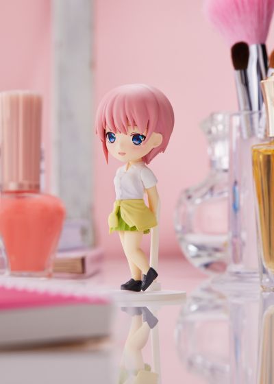 迷你手办系列  五等分的新娘∬ 中野一花